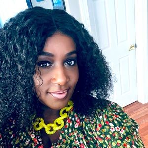 Meet your Posher, Eugenia